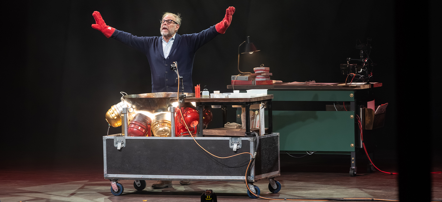 An Evening With Alton Brown 